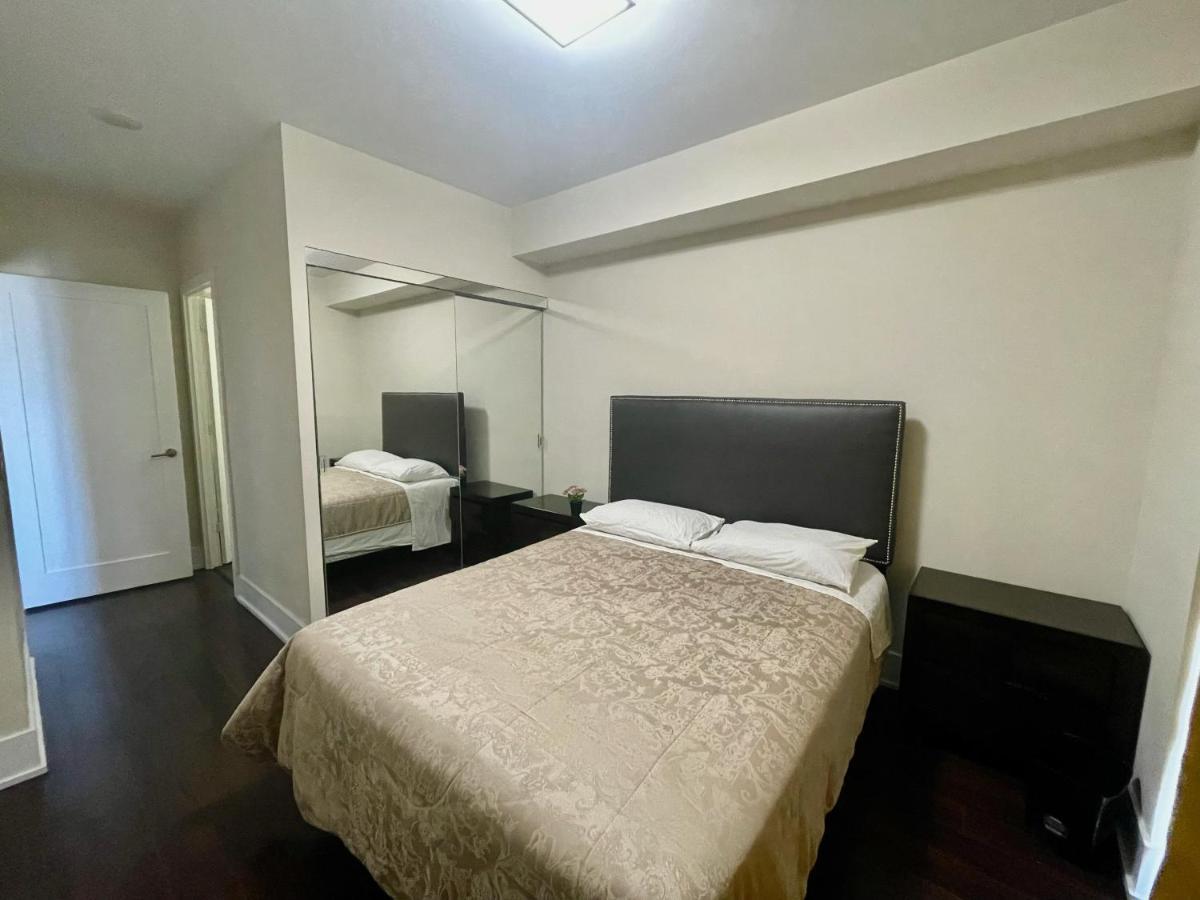 Two Br Two Ba Condo Face To Cn Tower Step To Rogers Centre Τορόντο Εξωτερικό φωτογραφία